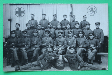 AK Passau / 1918 / Foto Karte / Soldaten / Schulterklappe Nr. 16 / 16. I.R.R.